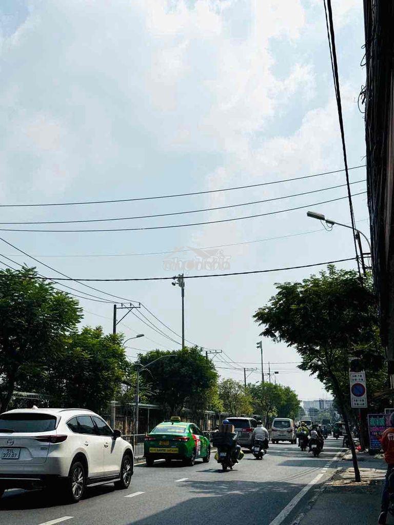Siêu phẩm nguyễn tất thành quận 4 hẻm 6 mét nhà trong khu quân đội dân - 2