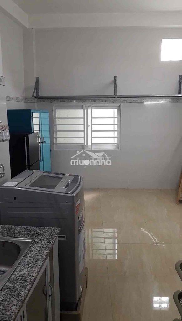 Cho thuê phòng trọ 670/9 đoàn văn bơ phường 16 quận 4