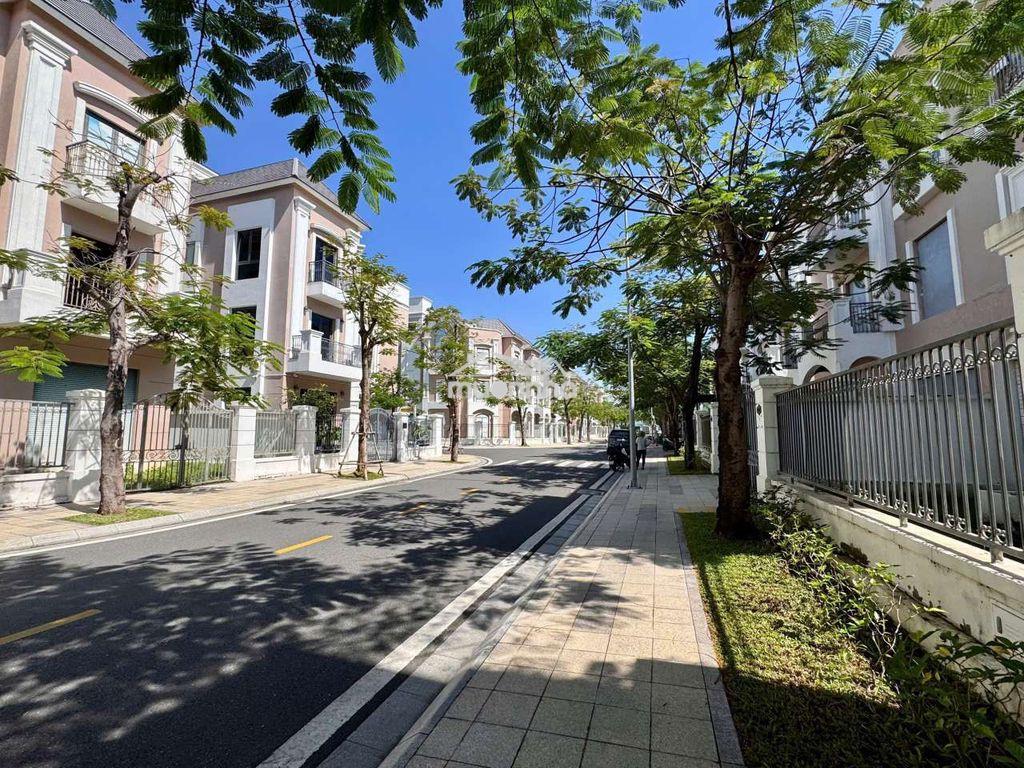 Bán gấp căn biệt thự vinhomes grand park diện tích 250m2 giá cực tốt - 4