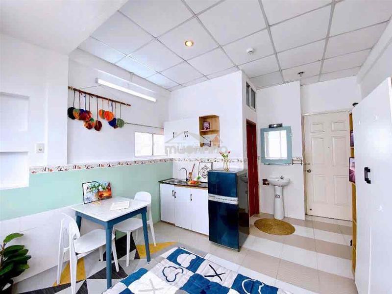Nhượng lại phòng do nhu cầu chuyển công tác