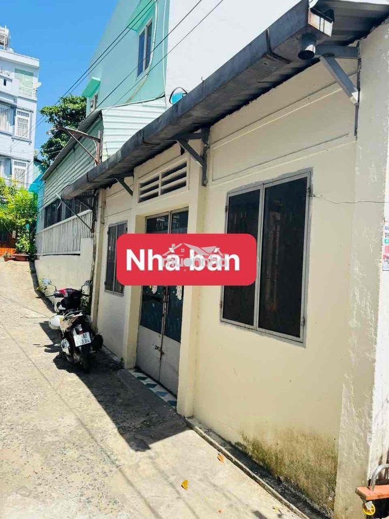 3,8 tỷ - ngang 5,7 m - 60 m2 - vị trí trung tâm quận 9