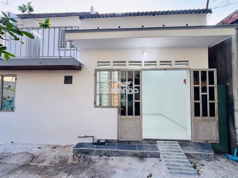 Bán nhà p. đông hoà sổ riêng giá rẻ như sổ chung - giáp làng đại học