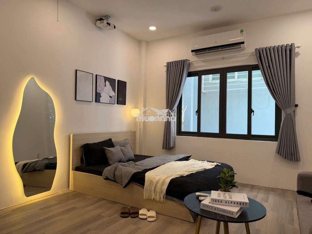 Studio cửa sổ ngay trung tâm quận 1  - 4