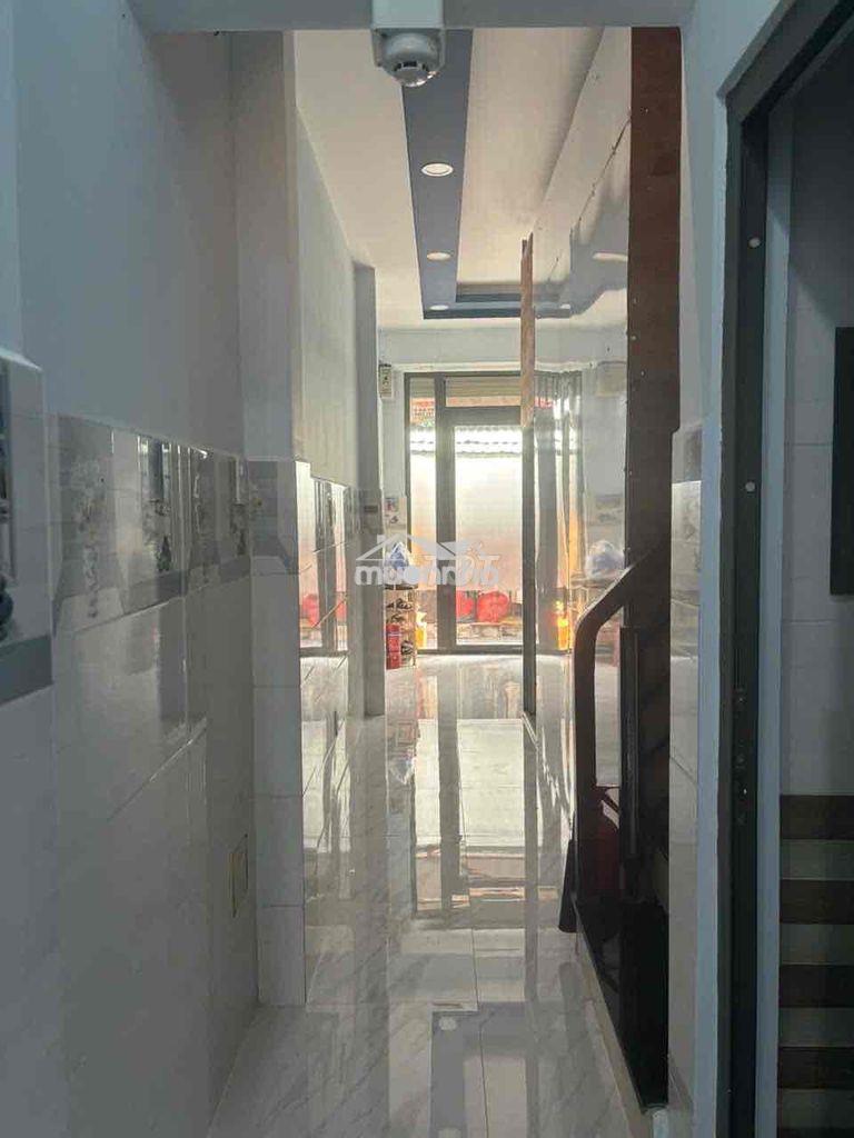 Sang nhanh ktx full nội thất ngay nguyễn tri phương gần ueh