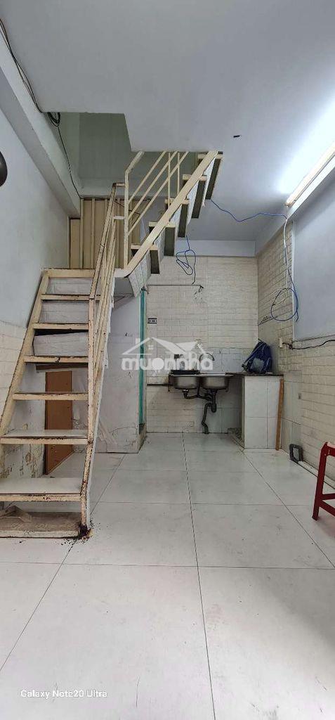 Bán nhà nhỏ 2 lầu 1,2 tỷ ( quận 4 ) - 2