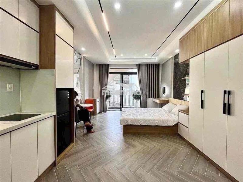 Thuê ngay studio ban công 36m2 tại hoàng hoa thám gần chợ bà chiểu
