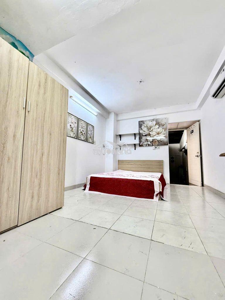 Cho thuê phòng full nội thất q10 – bancol, cửa sổ thoáng má