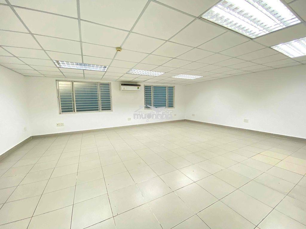 Mặt bằng kinh doanh ngay trung tâm quận 3 - diện tích lên tới 300m2 - 4
