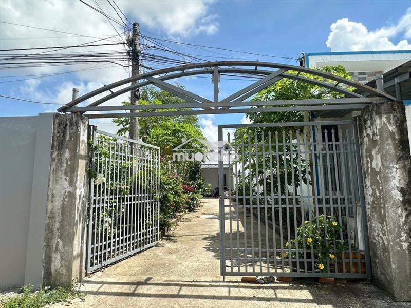 Bán căn nhà vườn 212m2 shr ở ngay tân thông hội- củ chi giá 1 tỉ 210tr