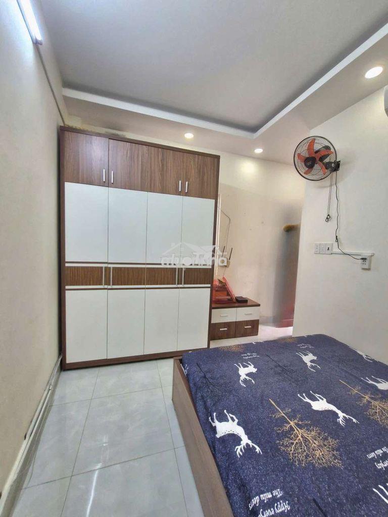 Phòng full nội thất đường duy tân phú nhuận giá chỉ 4tr/phòng