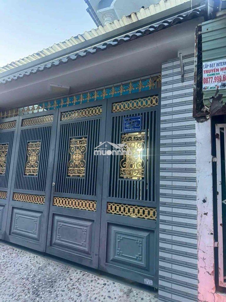 Nhà 2 tầng dt khủng