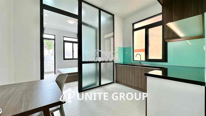 Studio full nội thất, ban công trung tâm quận 3