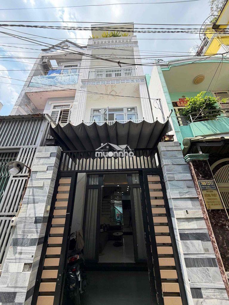Nhà 4 tầng sát siêu thị eon cao lỗ