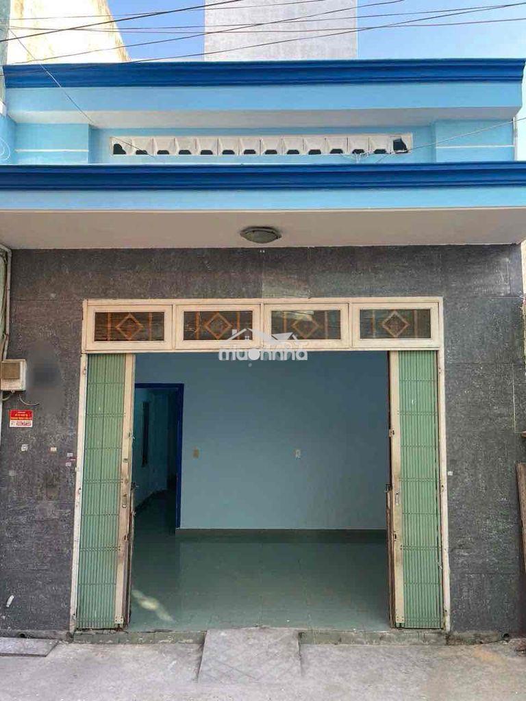 Nhà bán h5m đỗ nhuận - 40m2 - gần aeon mall - giá tốt