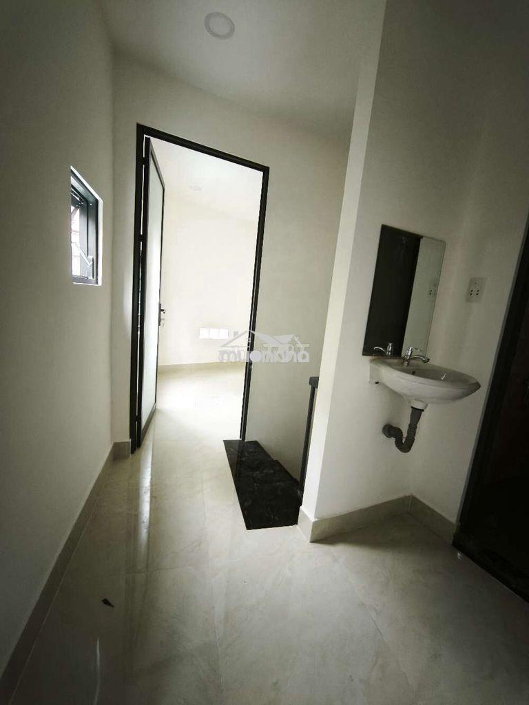 Nhà mới đúc lầu gần chợ bùi môn xtd - 2