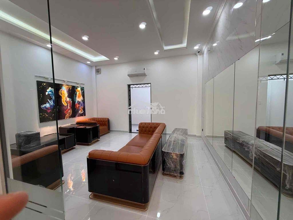 Cho thuê trệt & lầu 1 – khu cityland 25tr nhà mới - 4
