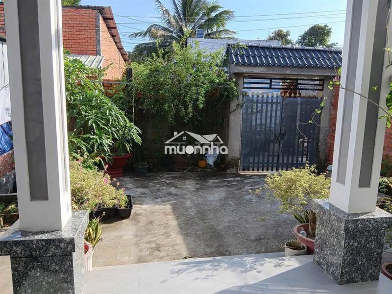 Ngộp chủ cần bán gấp căn nhà 103m2 đường nguyễn thị lắng tân phú trung