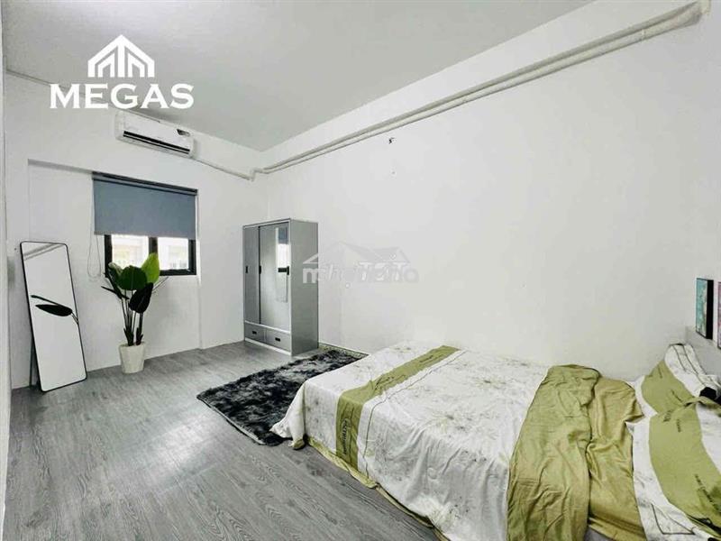 Chung cư mini 2 phòng ngủ bancong, free 2 xe ngay gần võ văn kiệt q6
