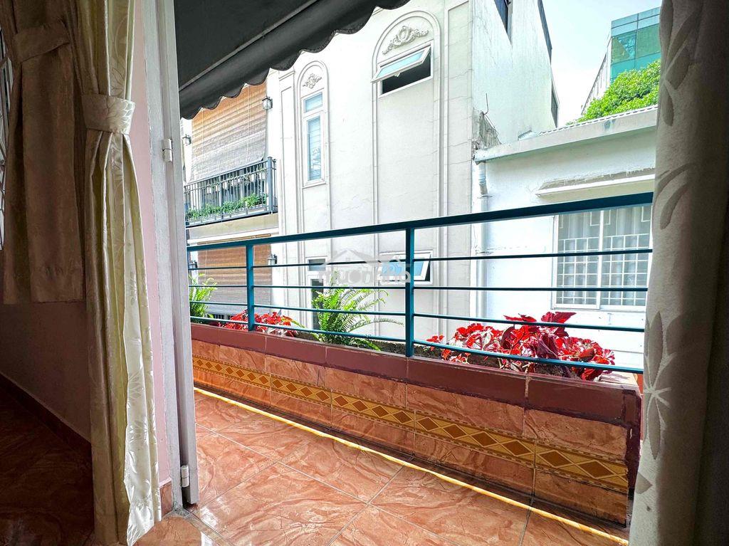 Cho thuê sàn văn phòng 45m2 (bàn giao trống) hẻm xe hơi rộng - 4