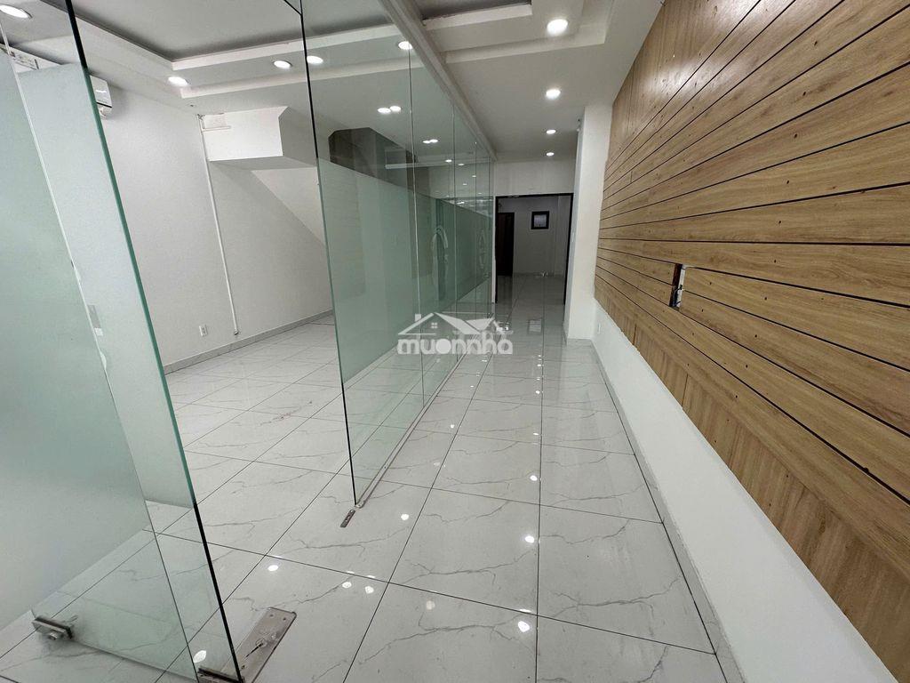 Cho thuê văn phòng giá 7.5tr 40m2 có ban công thông thoàng - 3