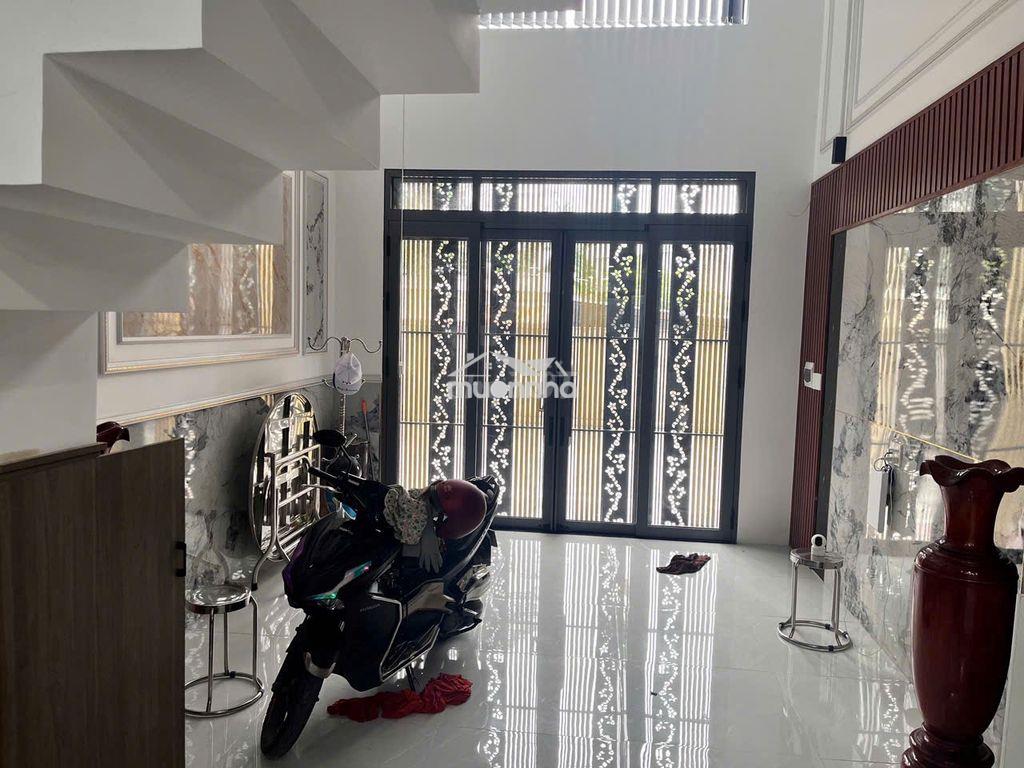 NHÀ PHỐ MỚI 5 TẦNG – FULL NỘI THẤT XỊN – THẠNH LỘC QUẬN 12 - 2