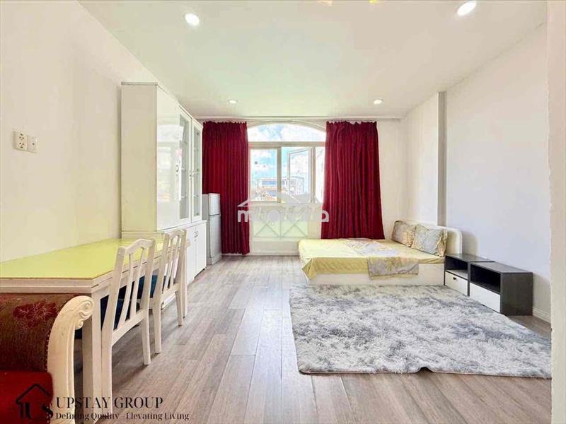 CĂN HỘ 40M2 CỬA SỔ FULL NỘI THẤT NGAY QUẬN 10 GẦN ĐẠI HỌC BÁCH KHOA