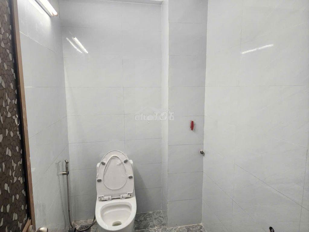 Cho thuê nhà nguyên căn gần chợ tân bình - 2