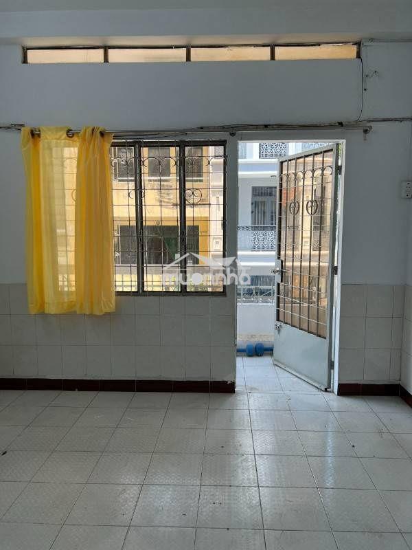 Nhượng lại tổ ấm  hùng vương quận 5 – nhà sạch đẹp, giá tốt 2.85 tỷ