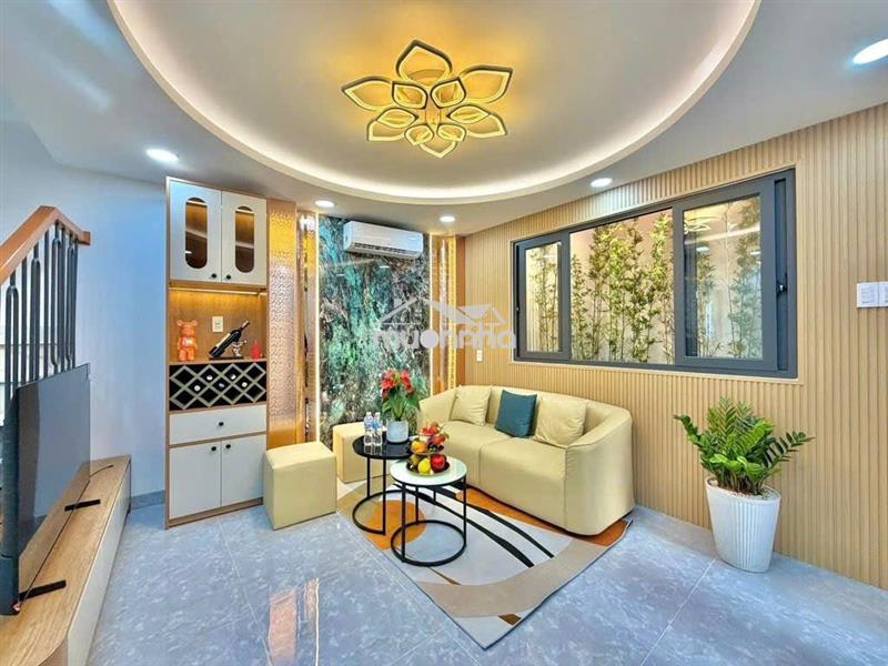 Gấp bán 6 tỷ giảm về 5.39 tỷ - bán nhanh siêu phẩm nhà 4 tầng (5mx7m)