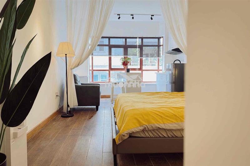 Studio mới trống cực xinh - full nội thất ngay trung tâm bến thành q1