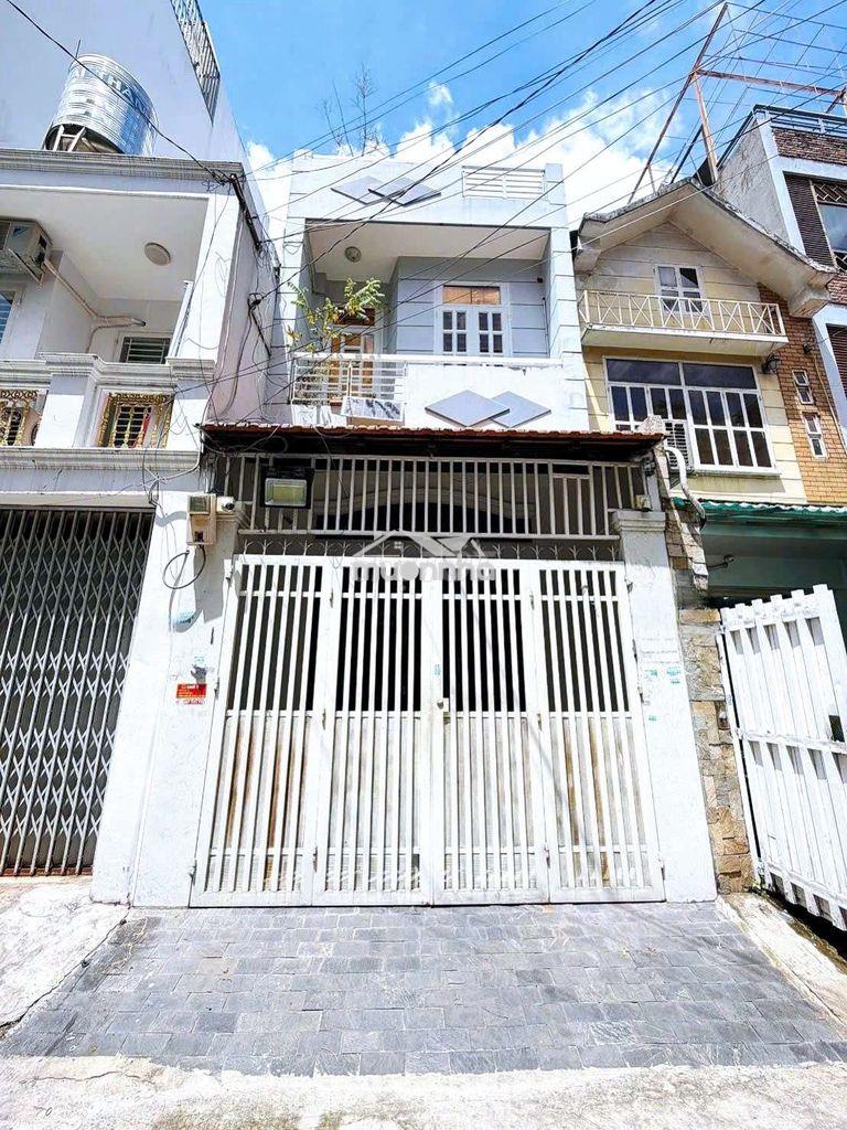Nhà thuê phạm văn xảo. quận tân phú (2pn, 2wc) hẻm xe hơi.dtsd 192m2