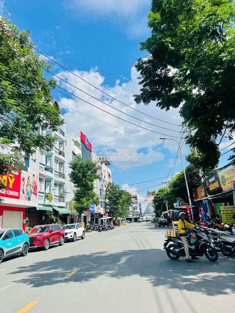 35m2 xây 3 tầng, chỉ 4ty nhinh. ngay mt lạc long quân, chợ tân bình 