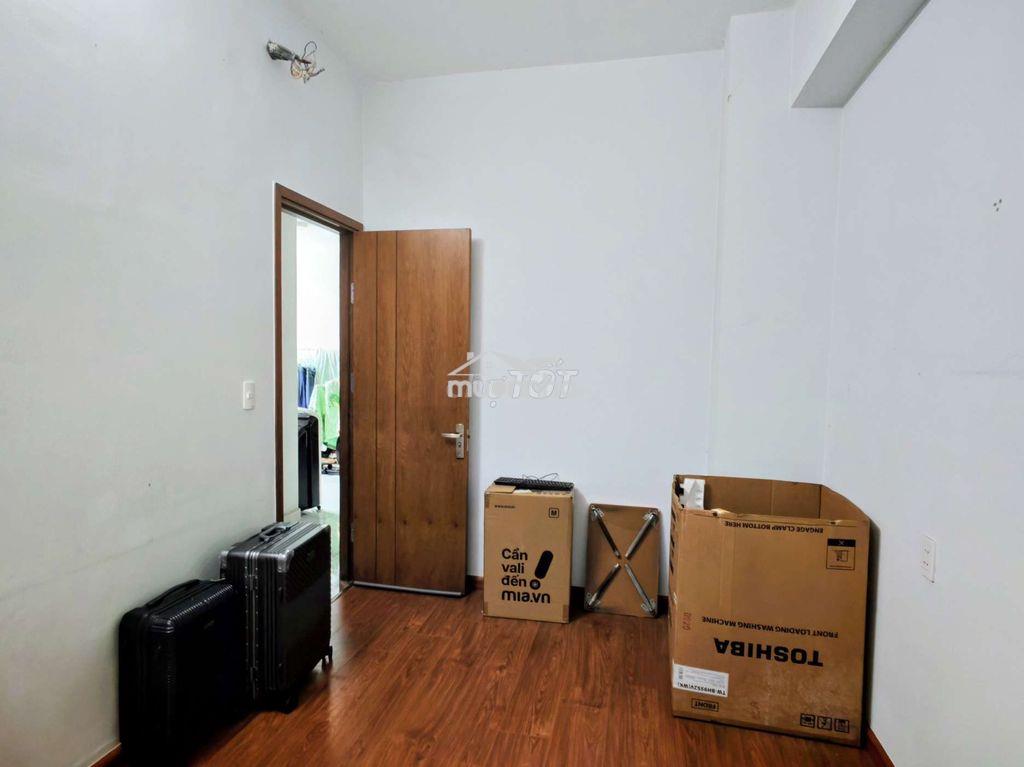 Cho thuê lại 01 phòng trong cc felisa riverside 2pn - 4