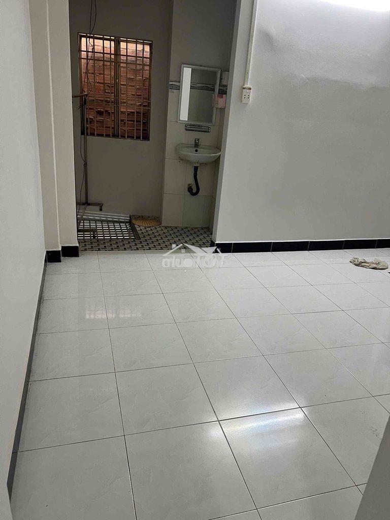 🟢 Nhà thuê trệt,lầu  4 x 11-3 pn,2 wc hẻm gần mt tạ quang bửu p2q8 - 3