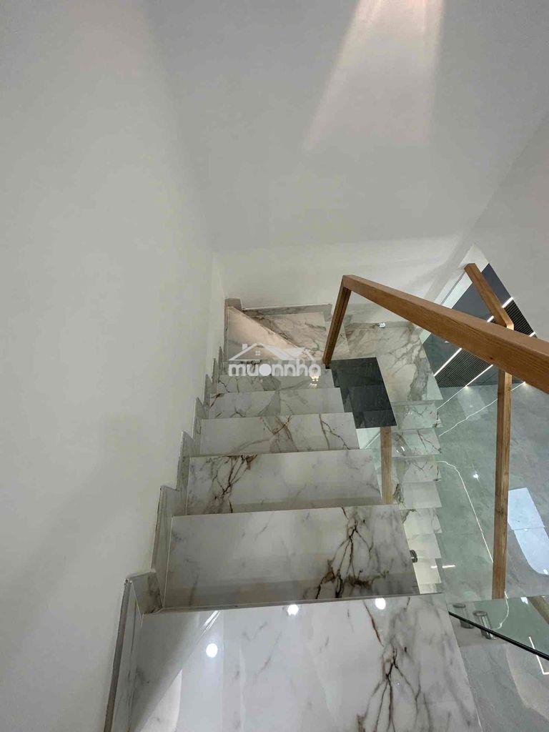 Ban gốc 2 mặt tiền ngay chợ, thích hợp kinh doanh - 4