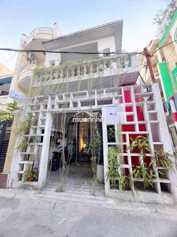 Nhà đẹp 5*20m 200m2 hxh nkkn q3