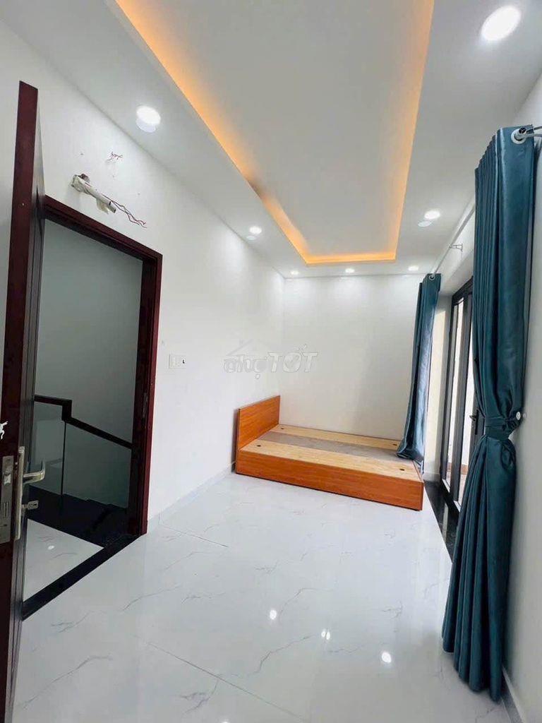 Gấp bán giảm 200 triệu – nhà đẹp 3 tầng đường 10m – giá mới 4.6 t.y - 3