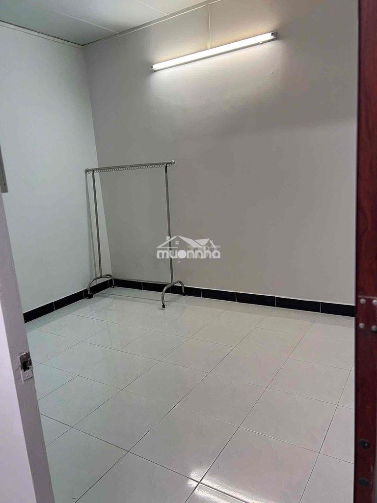 🟢 Nhà thuê trệt,lầu  4 x 11-3 pn,2 wc hẻm gần mt tạ quang bửu p2q8 - 4