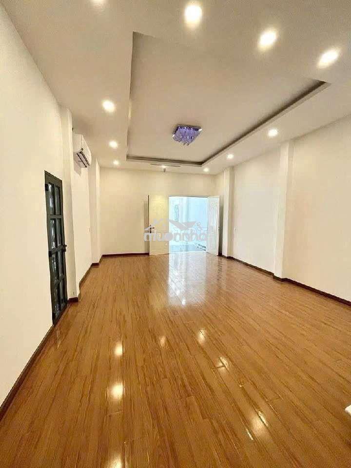 Hiếm có kề q1,nguyễn cửu vân,hẻm xe tải tránh,4 tầng,60m²,chỉ 12t - 4