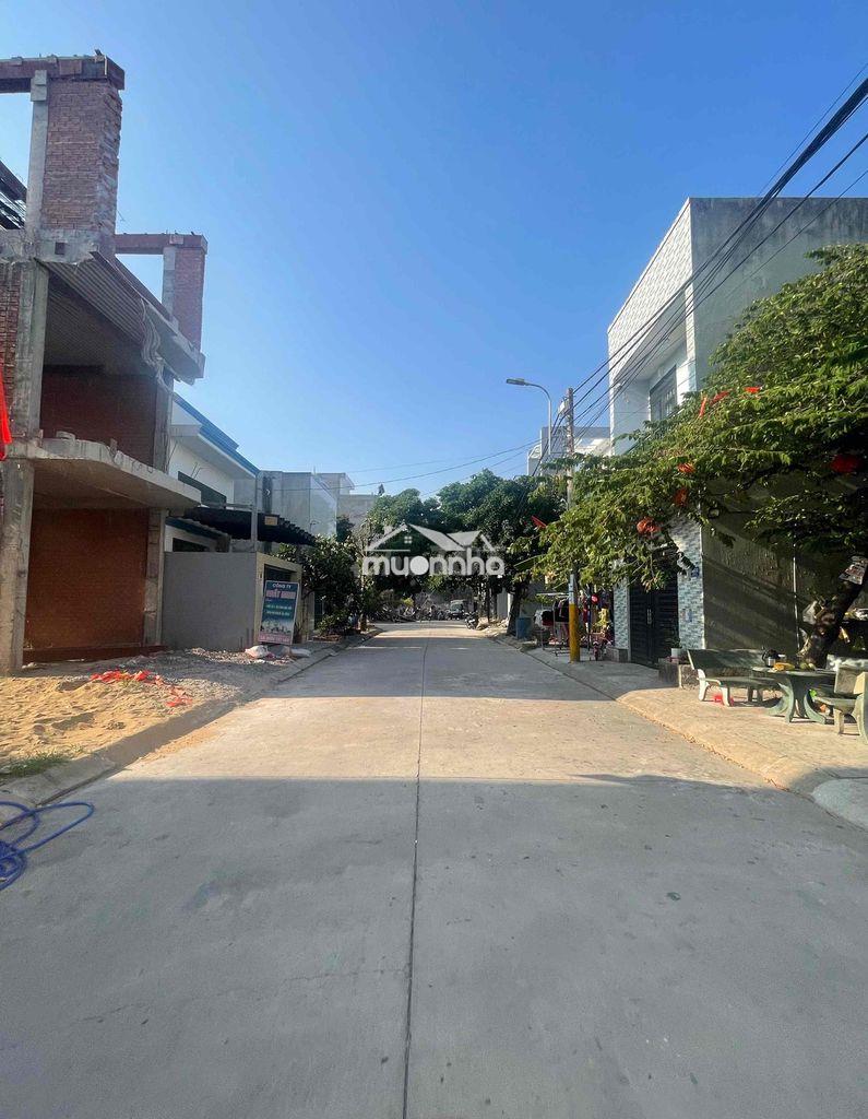 (3ty580) nhà 2tầng 2pn 50m2 sàn 95m2 cách chợ long phước 300m q9