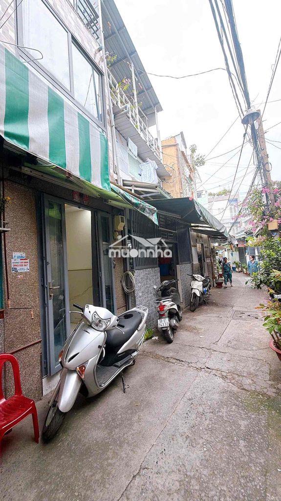 Nhà bán đường đoàn văn bơ f16q4