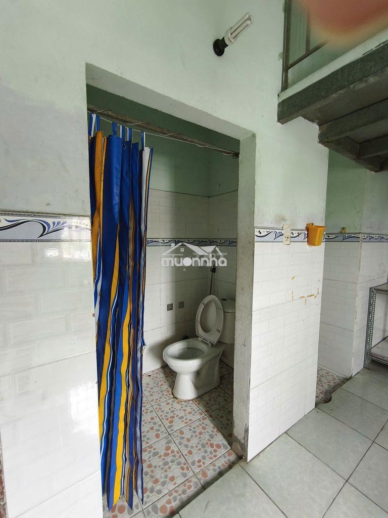 Phòng trọ 11,5 m2 giá siêu rẻ, đường ngô chí quốc, free wifi, giữ xe - 2
