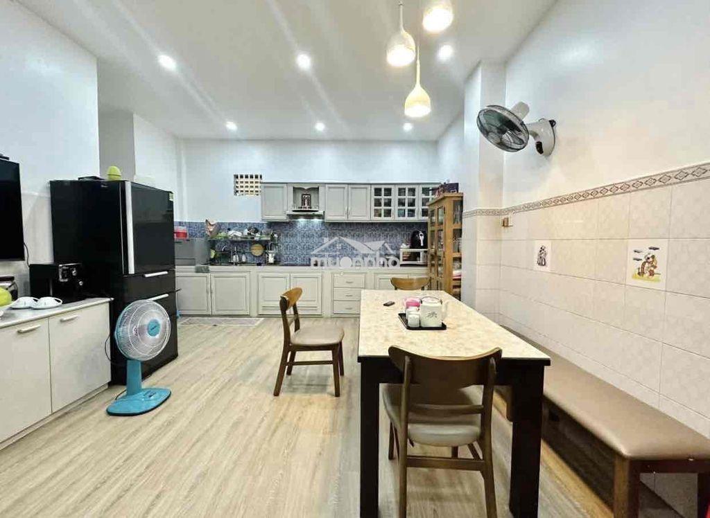 Biệt thự mini - gần nguyễn trọng tuyển - hơn 80m2 - dt (6 x 13m) - 4
