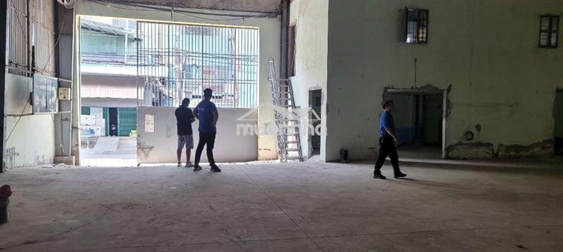 Mb kho xương vitri đẹp đường xe tải lớn. giấy tờ pháp lý đầy đủ.