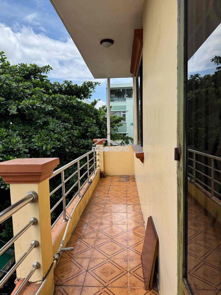 Phòng trọ 25m2 sát big c tô hiến thành có ban công
