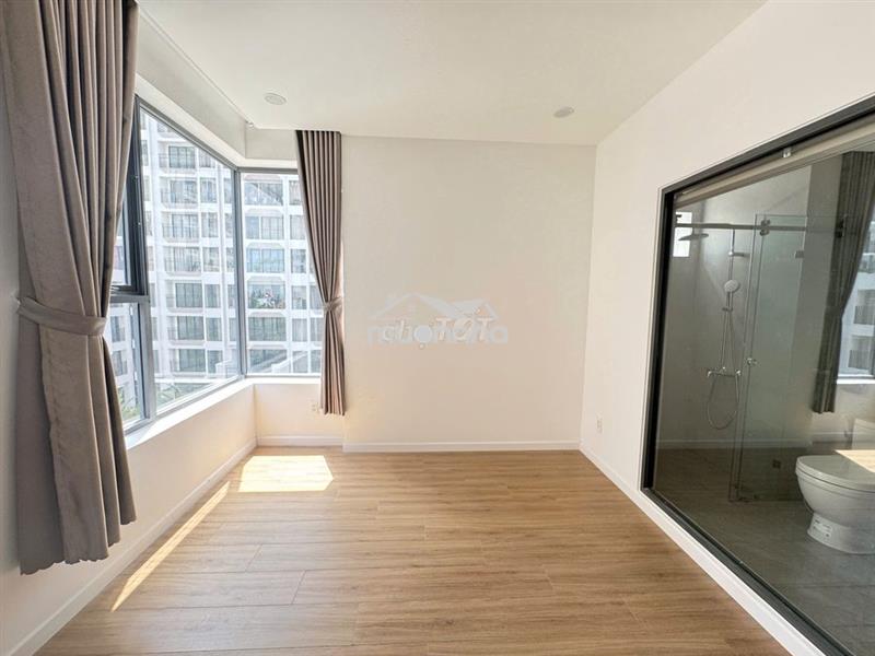 Cho thuê 3pn+3wc+2 ban công 100m2 mt eastmark city giá 7.5tr