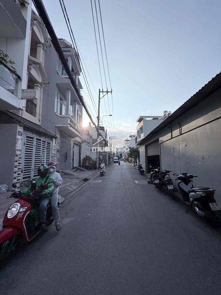 Bán nhà hẻm 23/7 nguyễn hữu tiến 4 x 18m trệt 3 lầu
