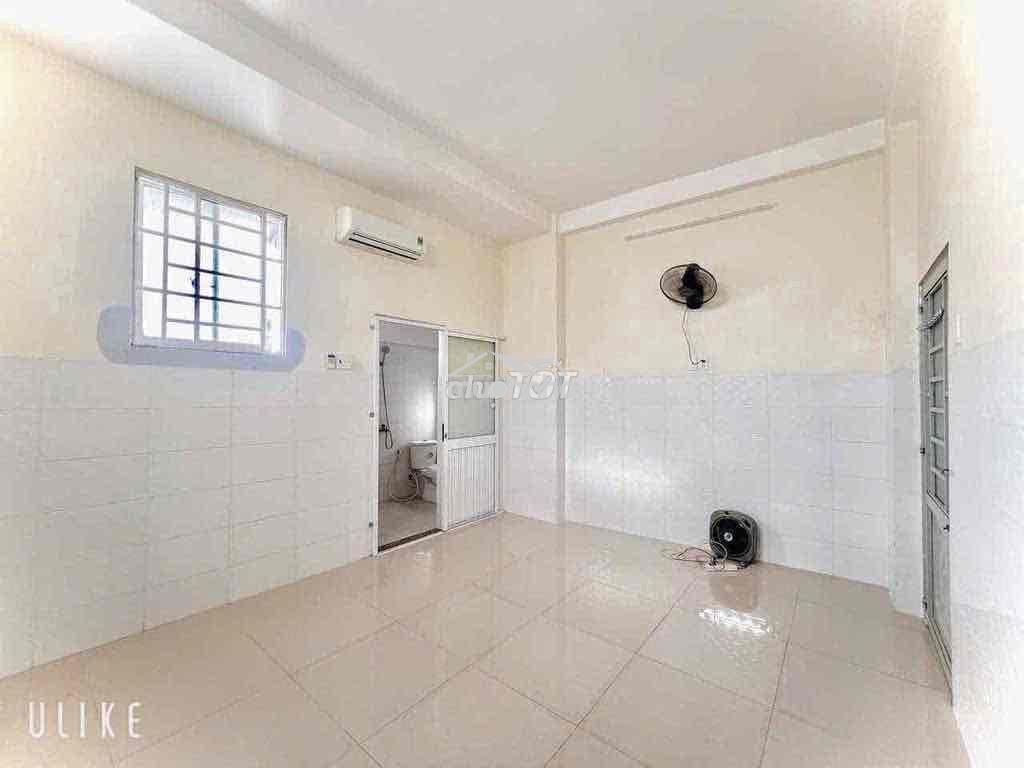 Phòng trọ 20m2 có máy lạnh - 2