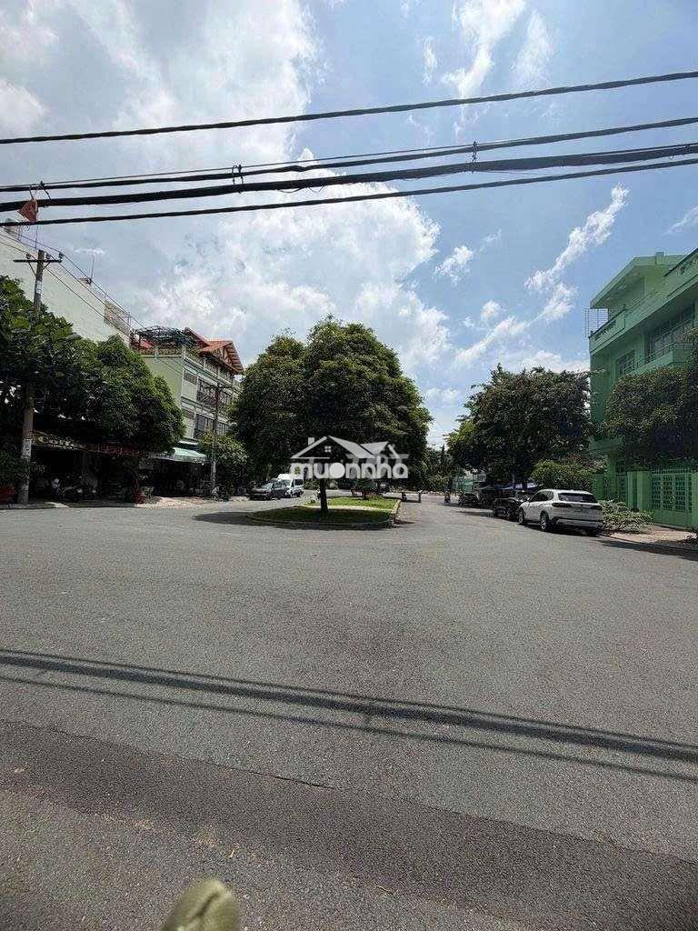 Cho thuê góc 2mt đường số, quận 6 - 2