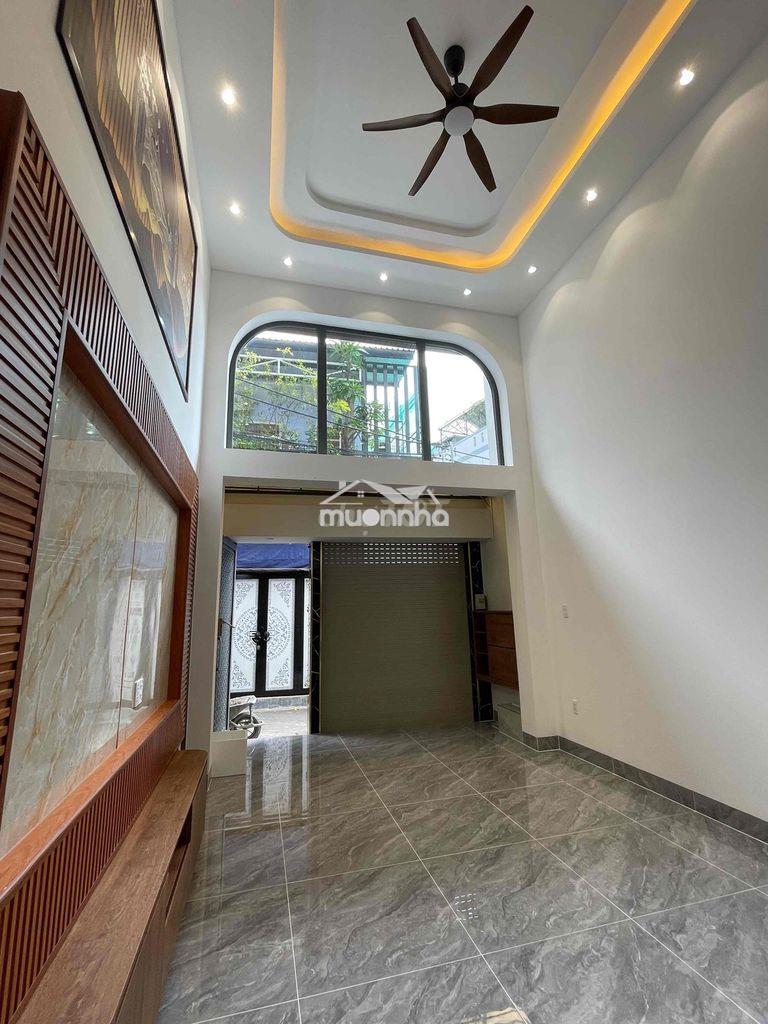 Chính chủ gui bán căn nhà 1 lửng 2 lầu ngang 4m dài 15m vuông vức